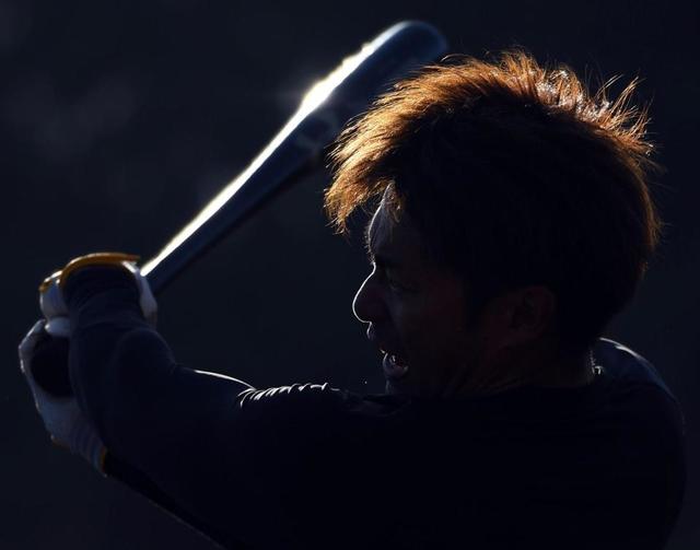 ソフトバンク・柳田、ロングティーで７０本の柵越え「気持ち良かった」