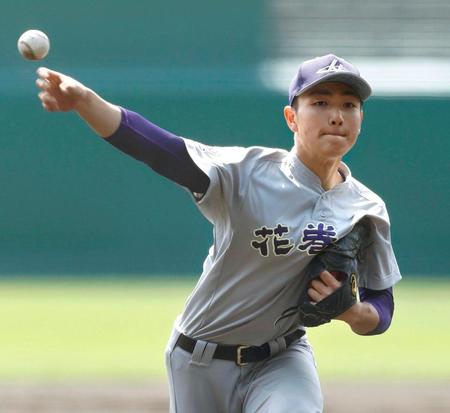 彦根東戦で２番手で登板した花巻東・伊藤＝甲子園