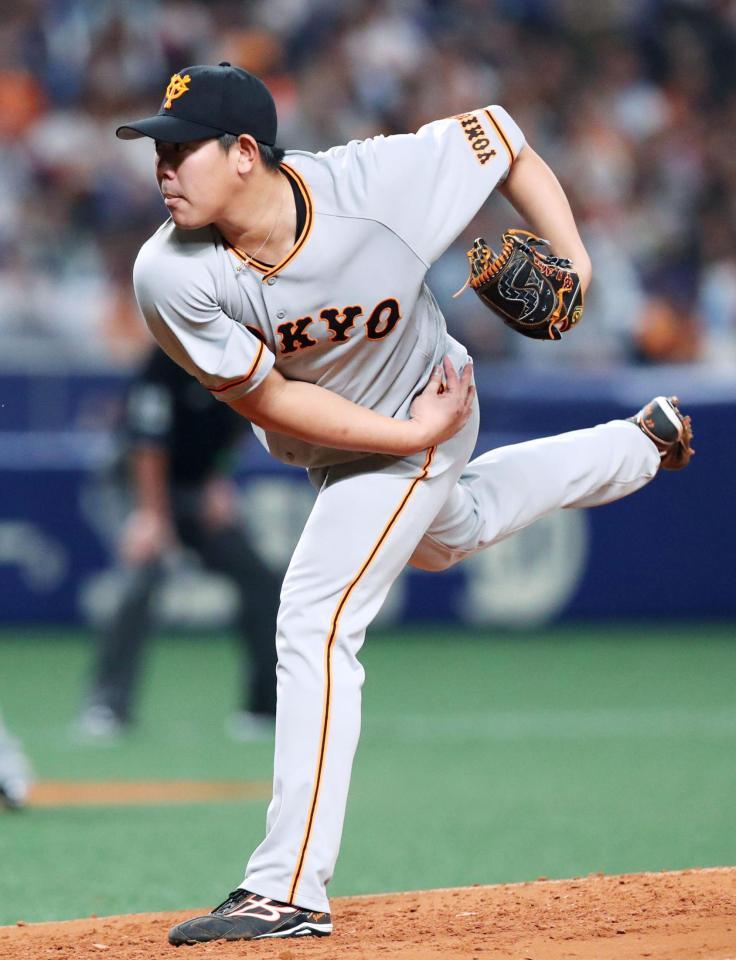 　中日戦に先発し、６回を３失点で勝利投手となった巨人・山口俊＝ナゴヤドーム