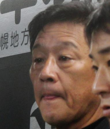 試合前、沈痛な表情で衣笠氏の死去について語る日本ハム・栗山監督