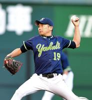 力投するヤクルト・石川雅規＝倉敷（撮影・北村雅宏）