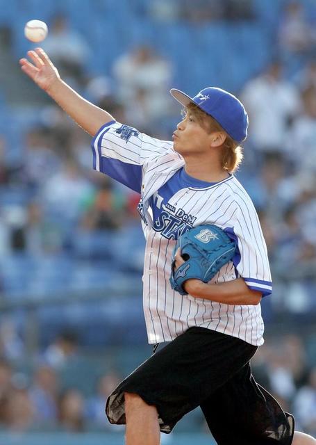 元光ＧＥＮＪＩの諸星和己が始球式　昨年“死球”で「意識して右に…」