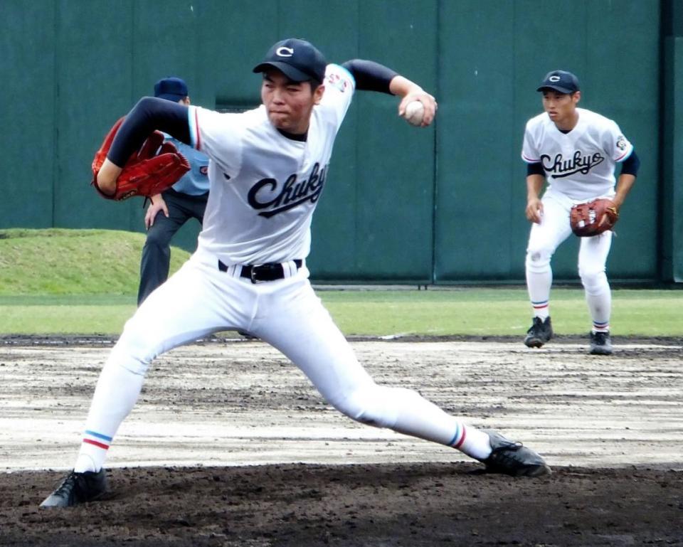 愛知県の招待試合・大阪桐蔭戦で好投を見せた中京大中京戦・板倉＝岡崎市民球場