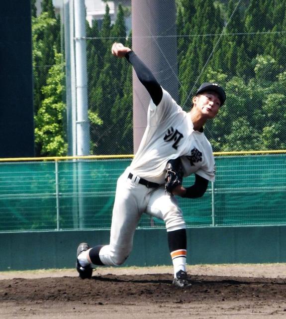 今秋ドラフト候補の汎愛・羽田野が登板　９球団視察も本来の姿見せられず