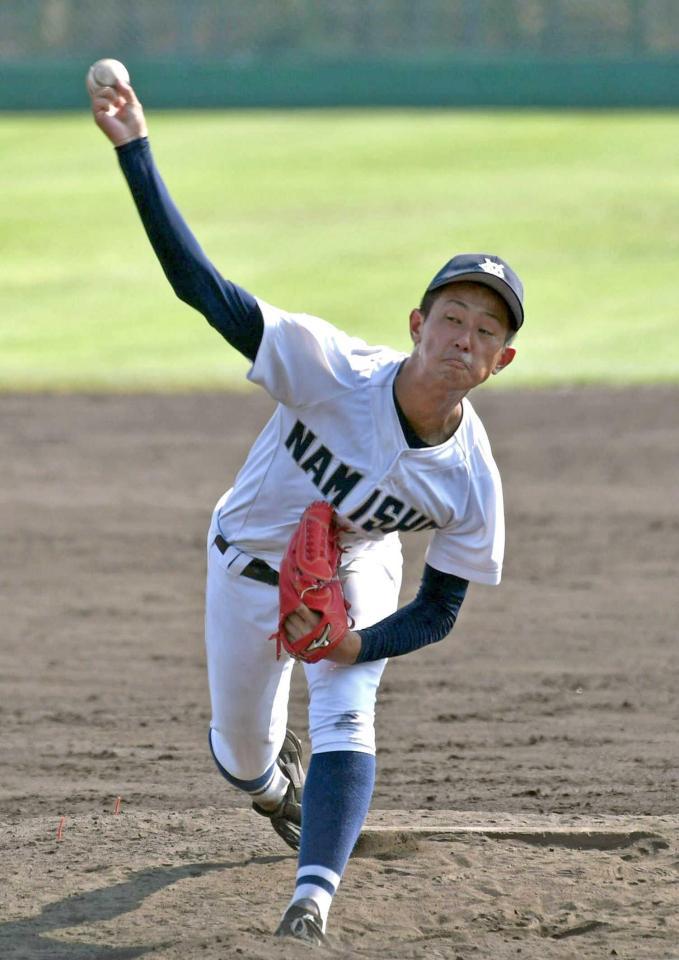 　７回２失点の好投を見せた大体大浪商・立石