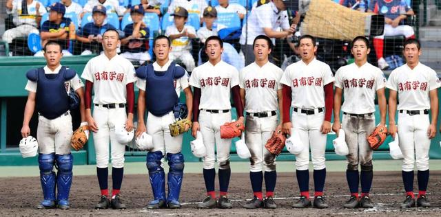 日南学園 2年ぶり初戦突破 靱帯損傷から復帰の中原、聖地で先制打