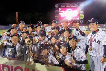 女子野球Ｗ杯、日本が６連覇 台湾に６-０で快勝