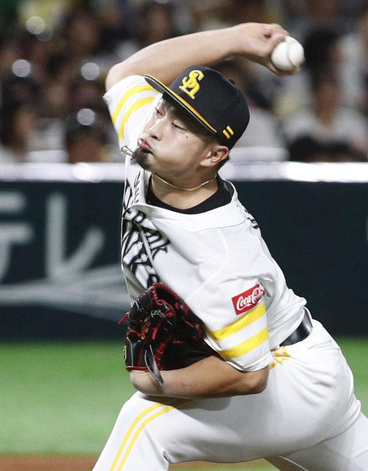 　９回に登板し、３２セーブ目を挙げた森