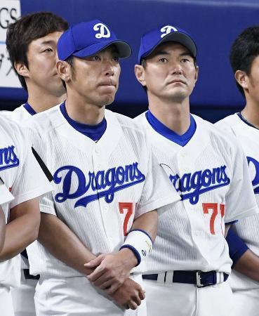 岩瀬投手、荒木内野手が引退 今季限り、プロ野球中日