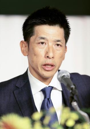 阪神の矢野新監督「やってやる」 球団は育成手腕を評価
