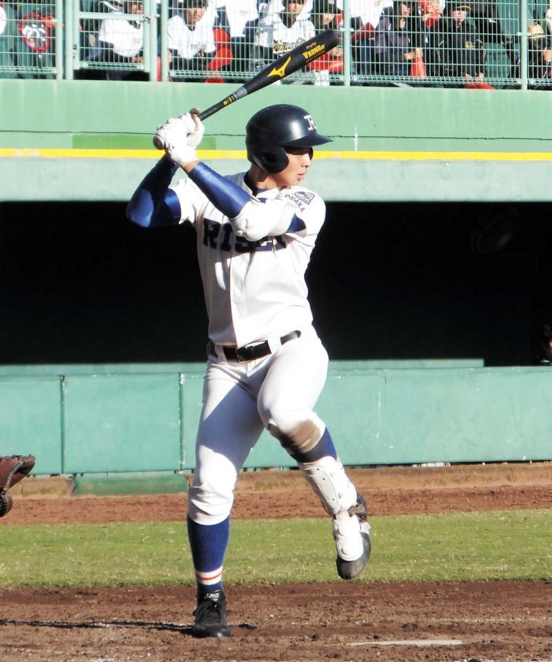 　南部戦で満塁本塁打を放った履正社・井上