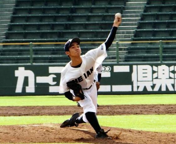 明石商との決勝に先発した龍谷大平安・野沢＝ほっともっとフィールド神戸