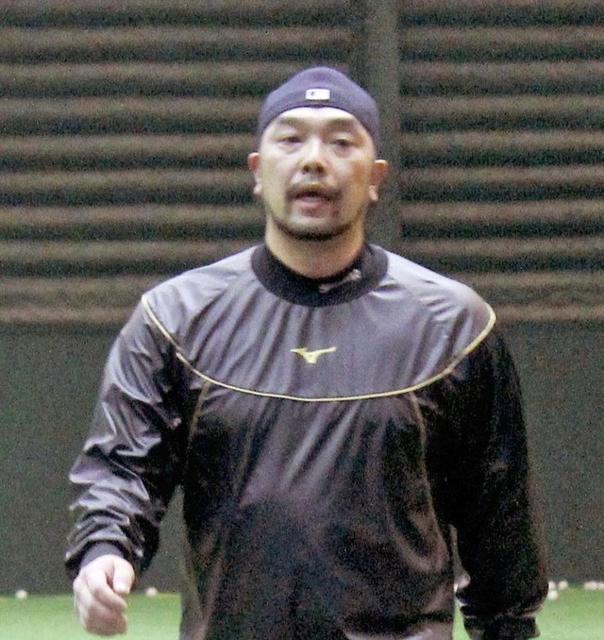 巨人・阿部、今オフのテーマ“復肩”40歳迎える来季4年ぶり捕手復帰に