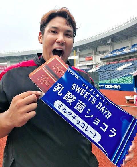 乳酸菌ショコラでの社会貢献を誓った井上