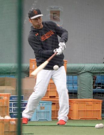 別メニューで調整する巨人・中島