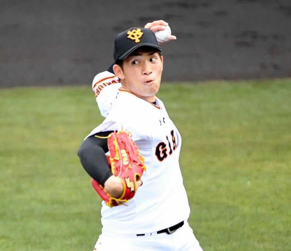 実戦形式の練習で登板した巨人・高橋優貴＝ＫＩＲＩＳＨＩＭＡヤマザクラ宮崎県総合運動公園（撮影・棚橋慶太）