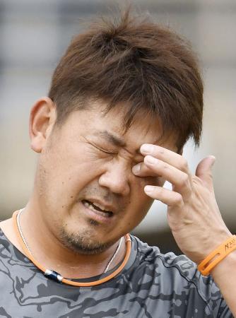 松坂１４日に球団代表と面談 右肩炎症、今後について