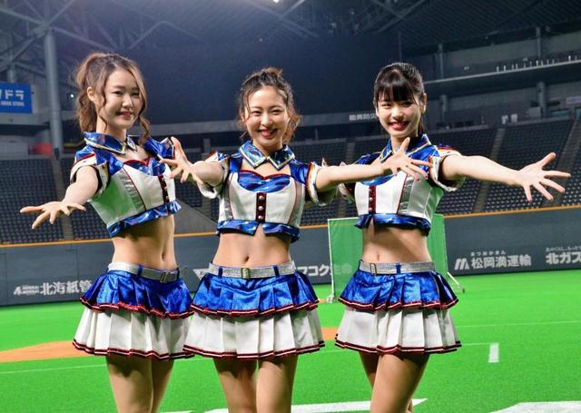 日本ハム ファイターズガール 新ユニホーム完成 野球 デイリースポーツ Online