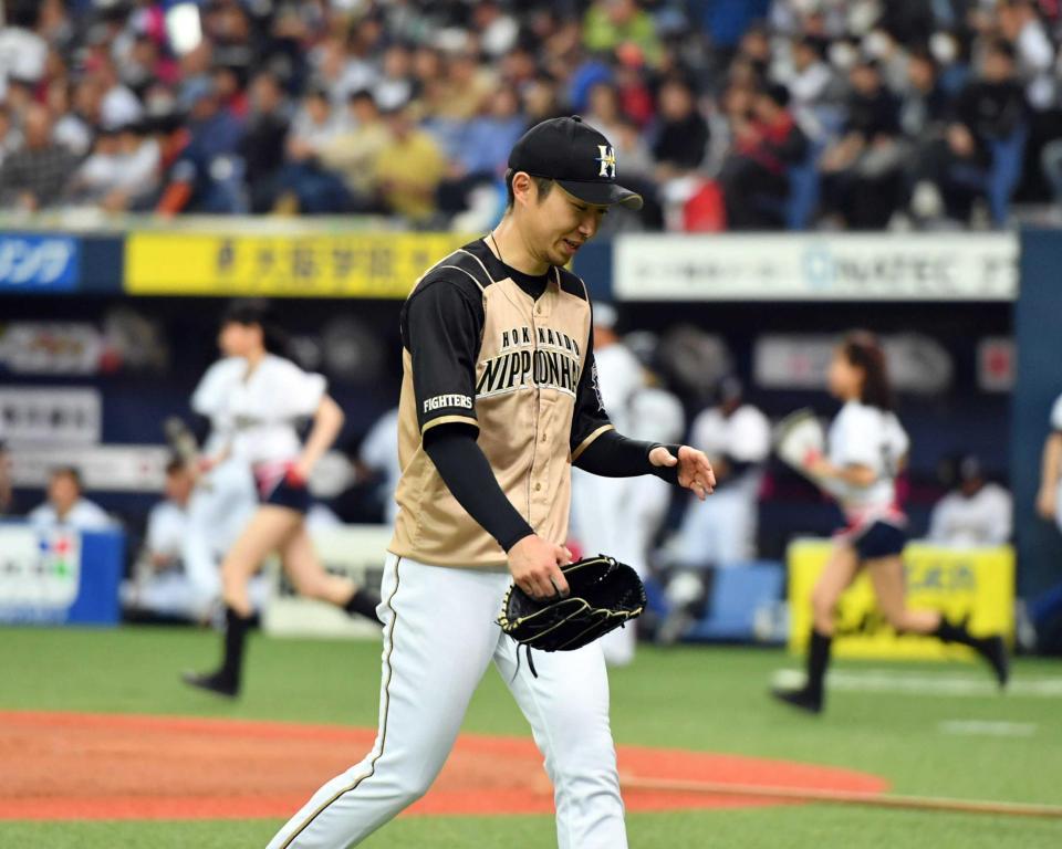 　５回から２番手で登板し２回２失点の金子