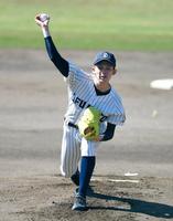 力投する先発の大船渡・佐々木朗希