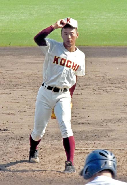 高知のスーパー１年生・森木　最速１４５キロ　公式戦デビューに阪神など６球団視察