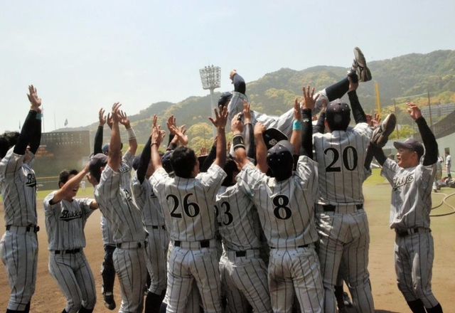 京滋大学リーグ戦、仏教大が春は５年ぶりのＶ　全日本出場決め「先につながる」