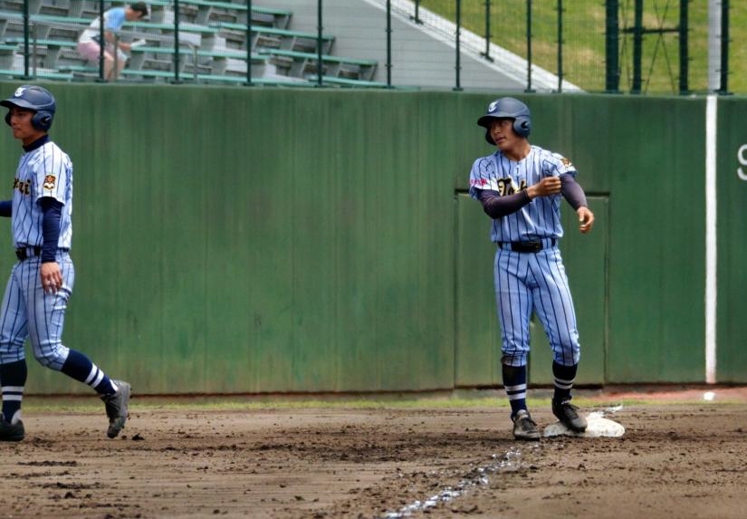 決勝打を放った東海大相模・金城