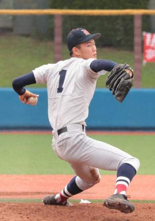 　今夏初登板を３者連続三振で飾った横浜の及川