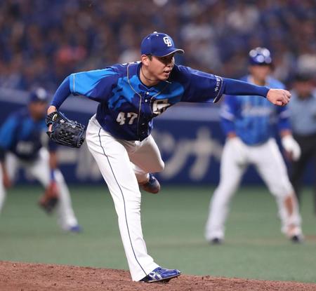 　先発し、６イニング２失点で３勝目を挙げた笠原＝ナゴヤドーム