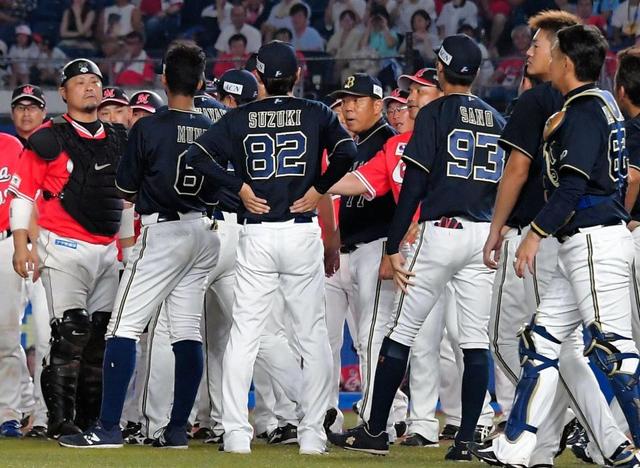 ロッテ-オリックス戦が警告試合に 西野２死球で一触即発 西村監督激怒