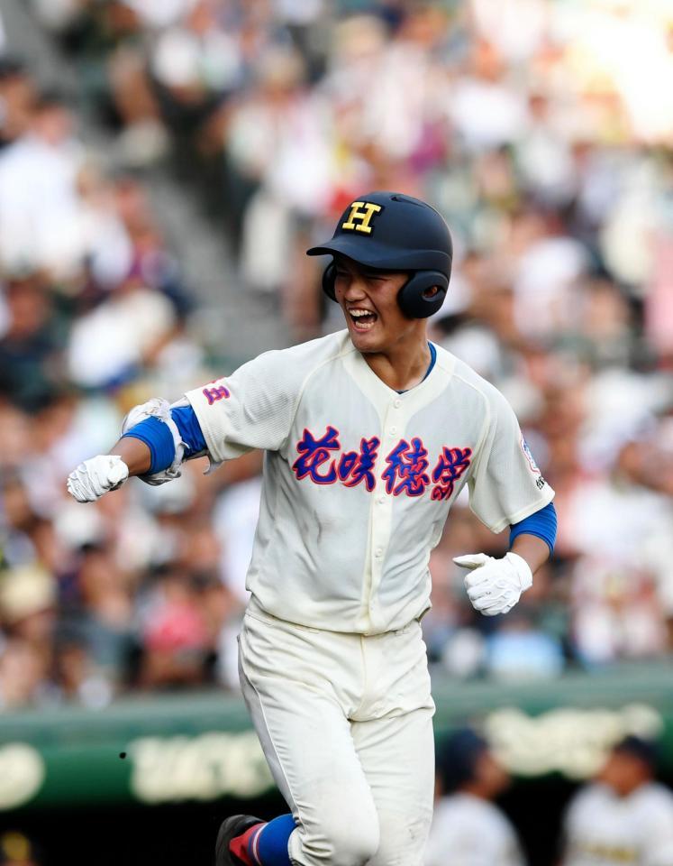 花咲徳栄 新潟産大付、粘りの投球で競り勝つ 花咲徳栄、機動力生かし切れ