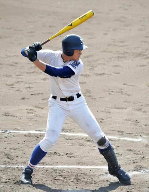 夏覇者・履正社３０点圧勝発進　元阪神・関本Ｊｒ．２発１１打点