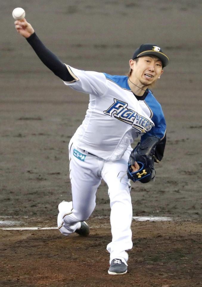 　７回１失点で７勝目を挙げた日本ハム・金子＝旭川