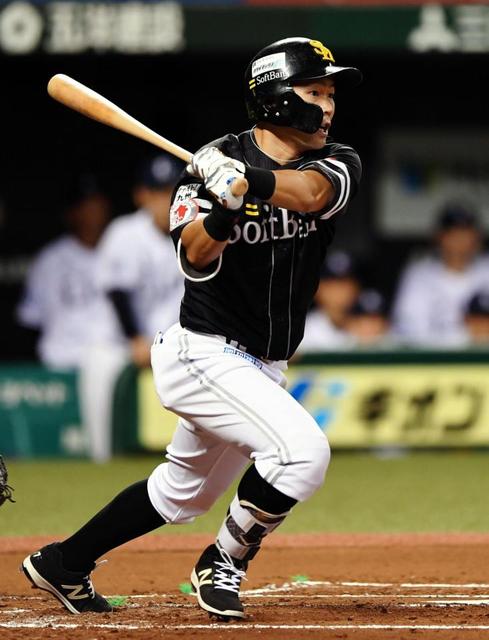 ソフトバンク毎回の猛攻で６点リード　中村晃が先制打＆２ラン！西武今井をＫＯ