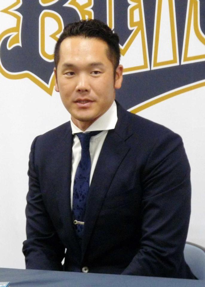 　契約更改に臨んだＴ－岡田