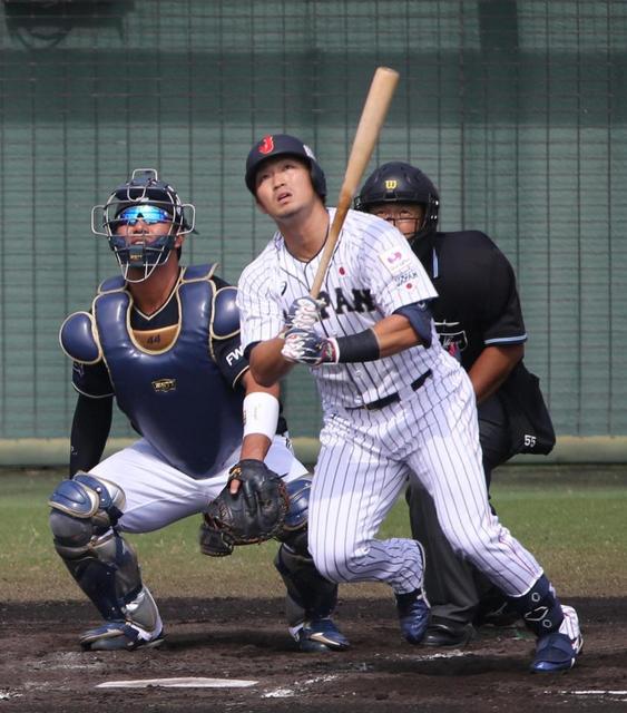 侍４番・鈴木が２戦連発　オリックスとの練習試合でバックスクリーン弾