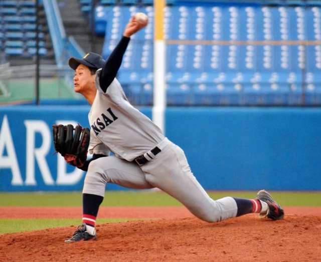 関大が４７年ぶりに神宮大会で勝利　先発の森翔平が８回０／３を無失点