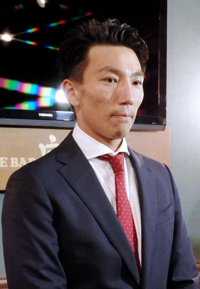 　楽天を退団する嶋基宏