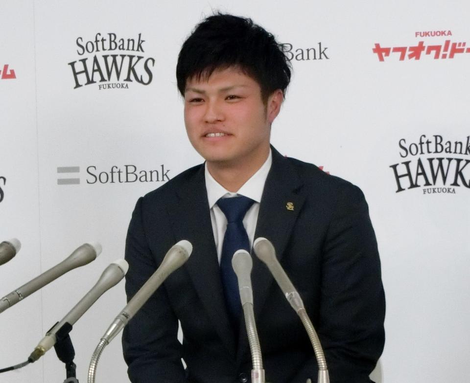 　契約更改交渉に臨んだ甲斐野