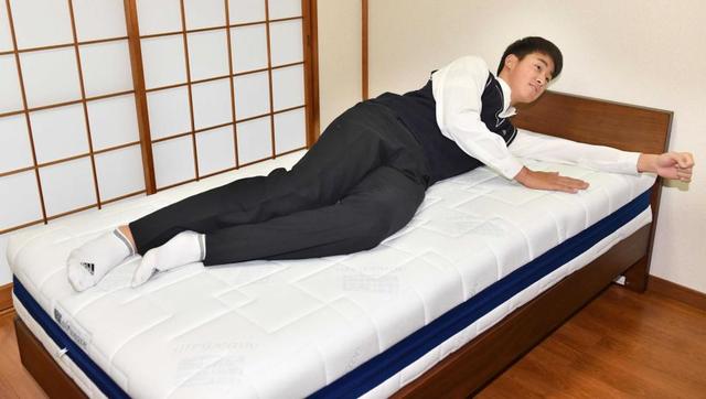 巨人ドラ１堀田、エアウィーヴに感激「１２時間寝られそう」