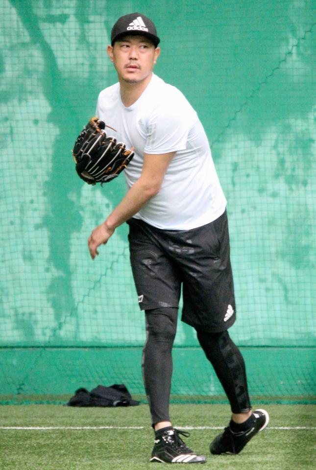 　練習を公開した内海