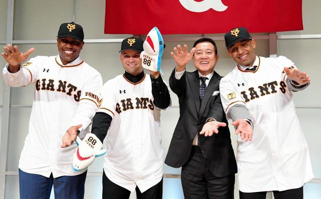 巨人・原監督「5番・右翼」「将来性」「スターター」助っ人3選手に大きな期待