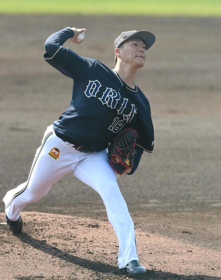 紅白戦に先発し、三者凡退に抑える好投を見せたオリックス・山本由伸＝清武総合運動公園（撮影・北村雅宏）