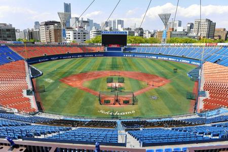 東京五輪野球会場の横浜スタジアム