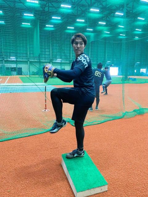 オリックス・ドラ３村西、ネットスローでフォーム修正