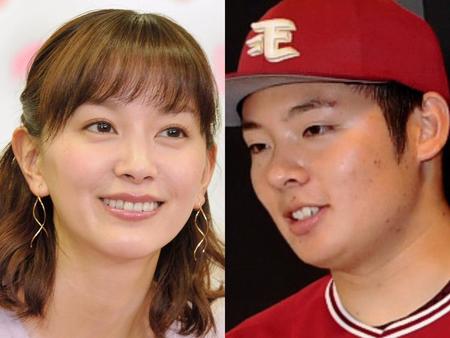 　石橋杏奈（左）と松井裕樹