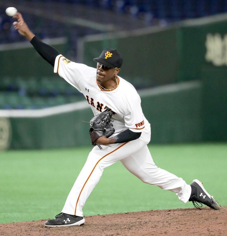 　トラックマンの数値で１６０キロを計測したビエイラ（球団提供）