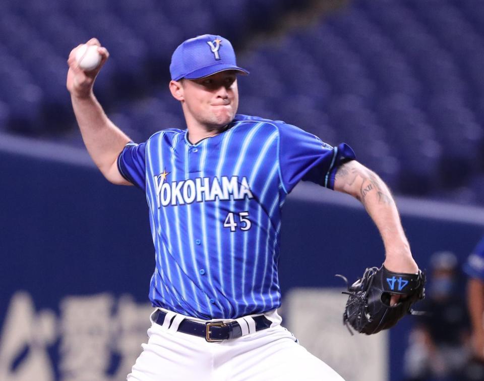 　力投する先発のピープルズ＝ナゴヤドーム