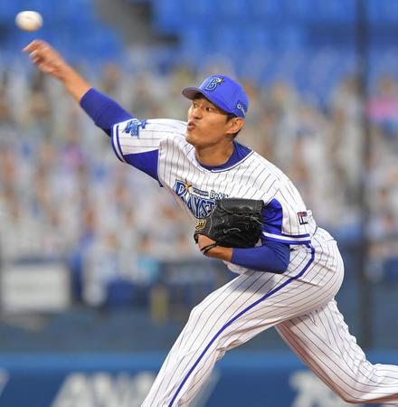 力投するＤｅＮＡ・井納翔一＝横浜スタジアム（撮影・高石航平）