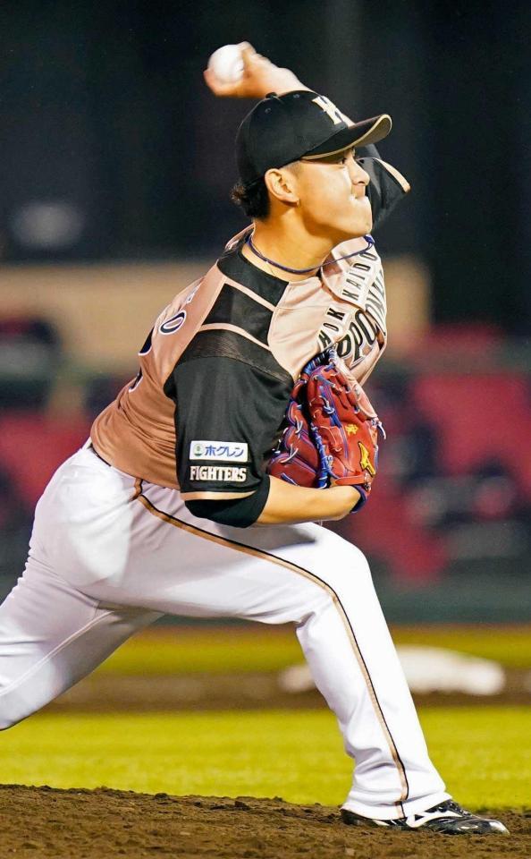 　楽天戦でプロ初先発した河野（共同）